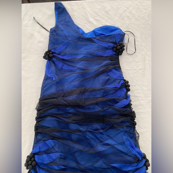 One Shoulder mesh Tulle Overlay black & blue mini Dress w flower detail size 6 - Picture 13 of 15